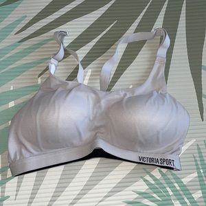 VS Sports Bra